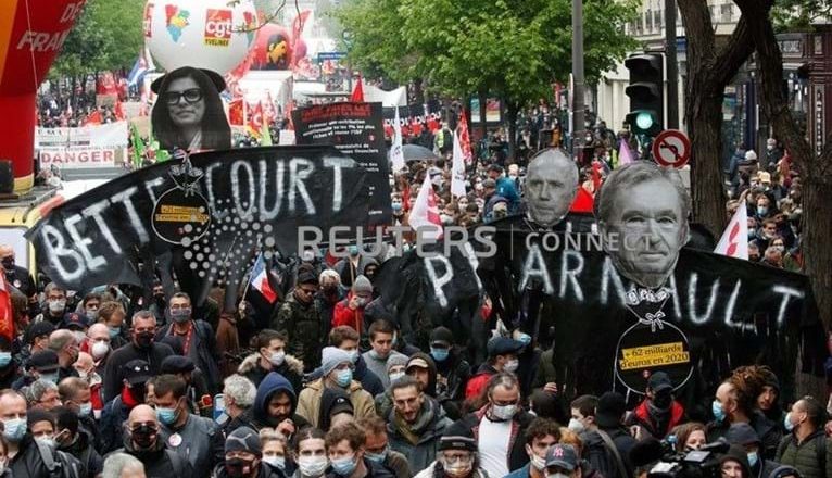 Dia do Trabalhador em Paris marcado por confrontos com a polícia