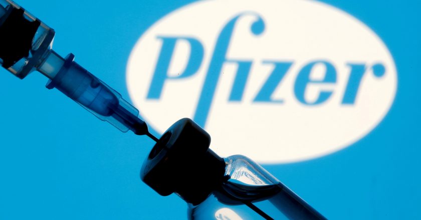 Vacinas da Pfizer e Moderna protegem da Covid-19 até 3 anos