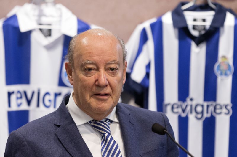 Pinto da Costa apanhado a pagar milhões de euros a bruxa para o FC Porto ganhar