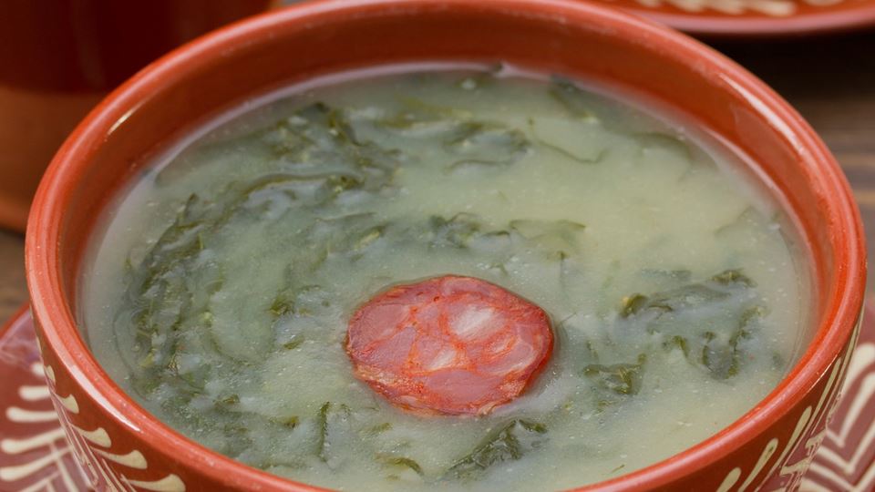 Caldo Verde, tipicamente português, é uma das melhores sopas do mundo