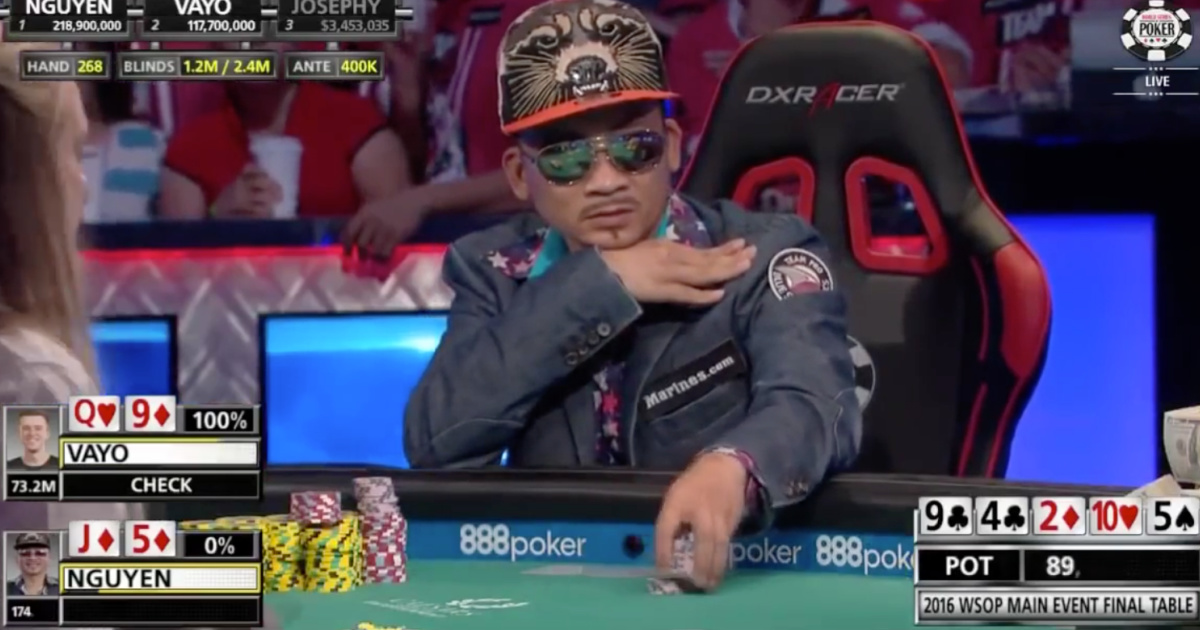 Jogador de Poker com bluff fantástico com 0% de vitória ganha milhões (VÍDEO)