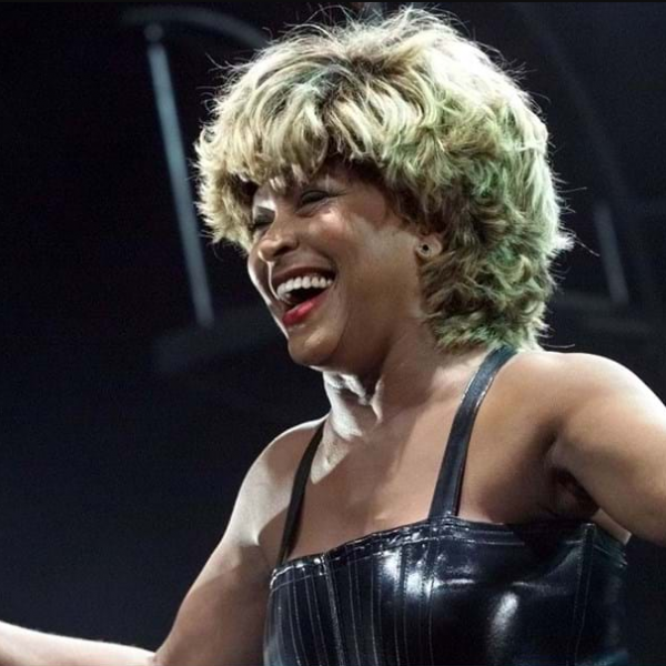Tina Turner – A inigualável Vítima, Rainha do Rock & Roll
